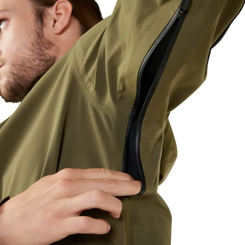 Fox Defend 3L Water Jacket in Olive Green-5