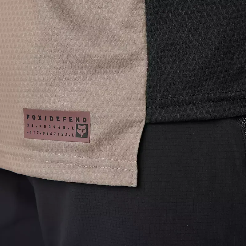 Fox Defend Short Sleeve Jersey in Mocha-3