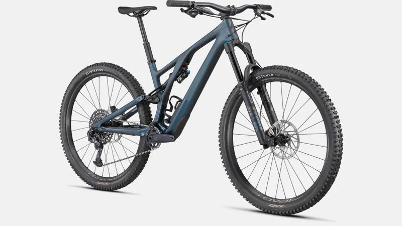 Specialized Stumpjumper EVO Expert Mountain Bike in Black-2