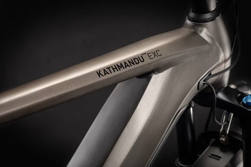 2021 Cube Kathmandu Hybrid EXC 625 Road Bike in Grey-4