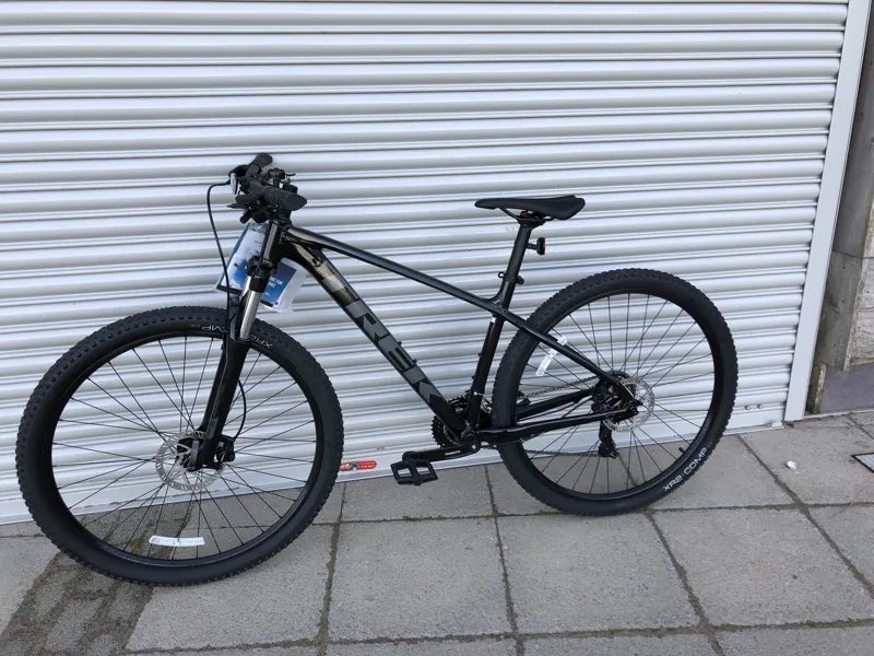 trek 2022 marlin 5 mtb