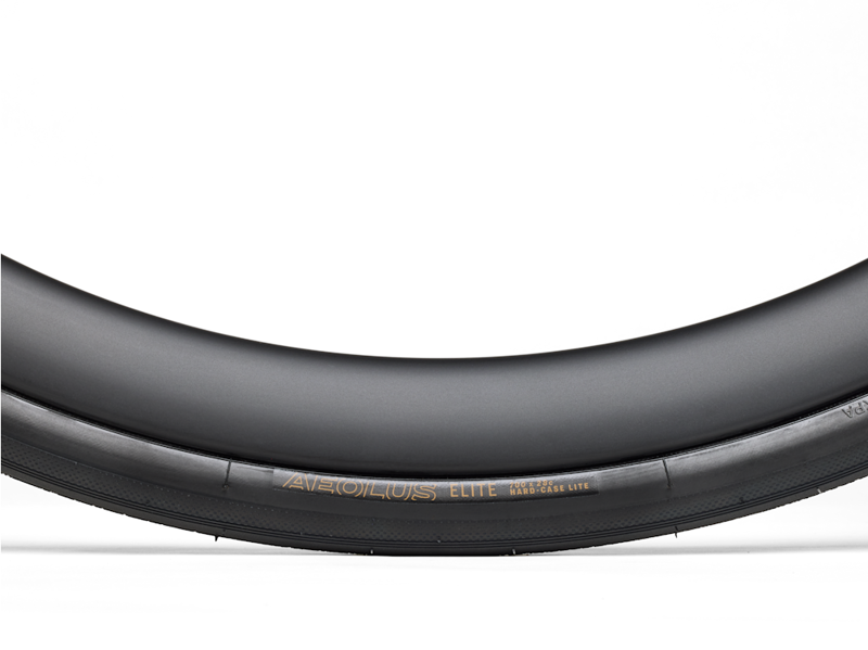 Bontrager Aeolus Elite HCL 700x28c Road Tire in Black-2