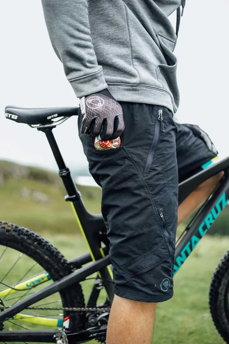 Endura Hummvee Shorts II with Liner in Black-1