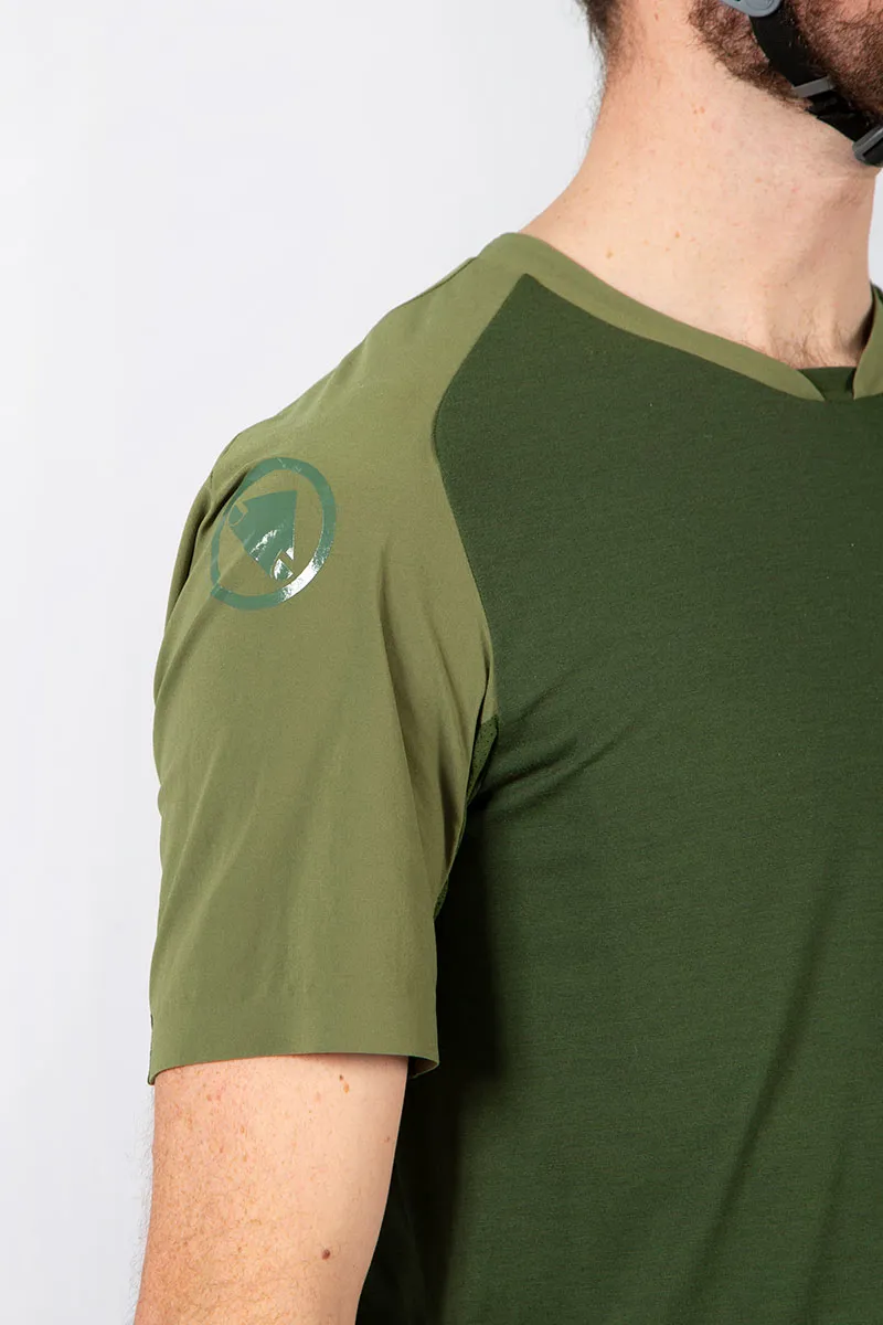 Endura GV500 Foyle T Cycling Top in Green -3