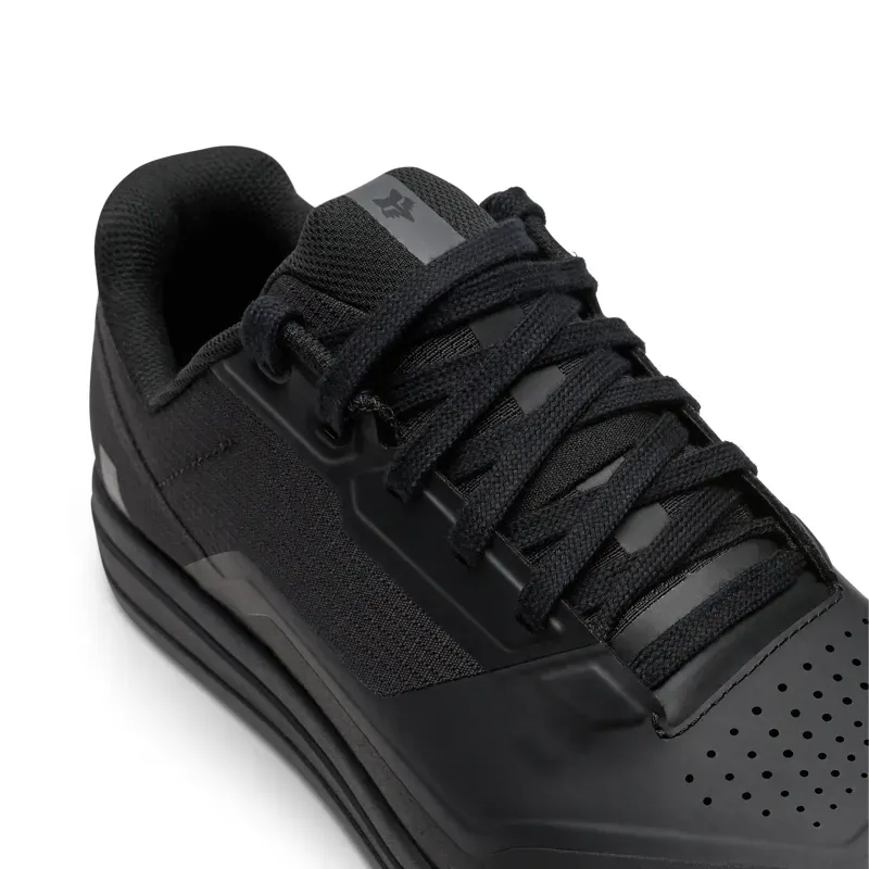 Fox Union Flat Shoes in Black-7