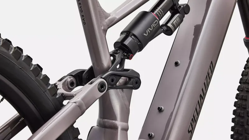 Levo 4 EVO Comp Alloy DESERT/OBSIDIAN s-7