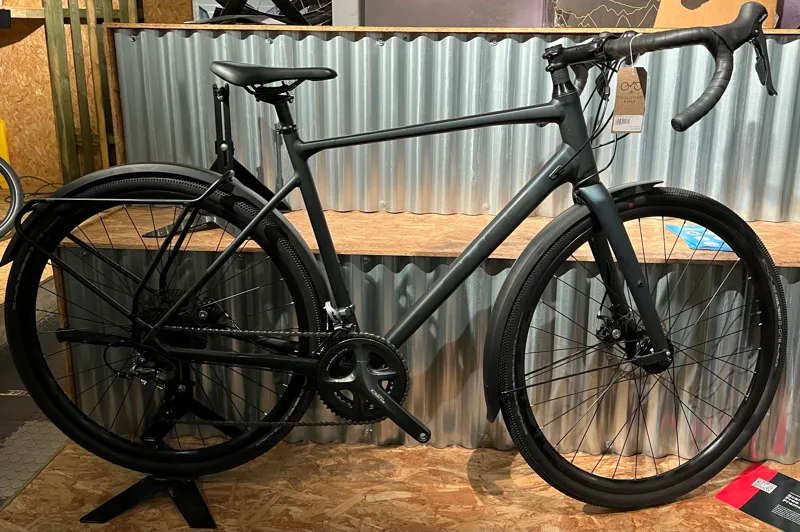 Shop Soiled Cube Nuroad Fe 2023 blue/algrey Large