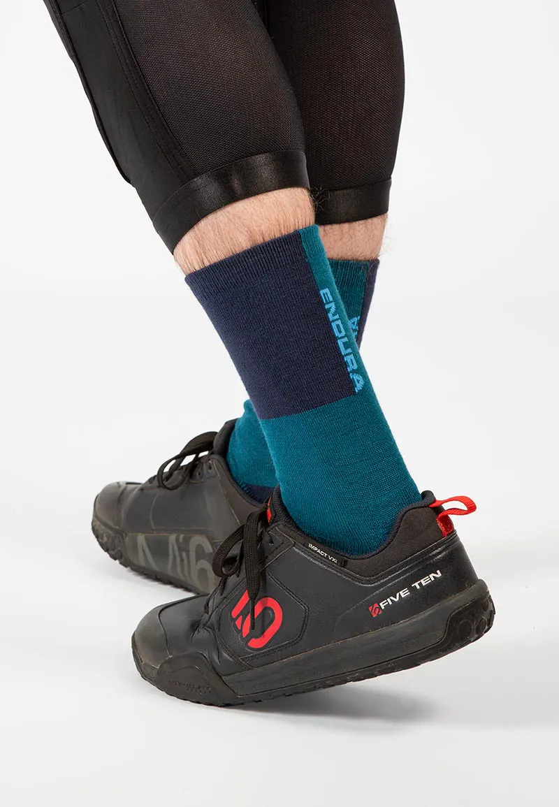 Endura BaaBaa Merino Winter Socks in Electric Blue -3