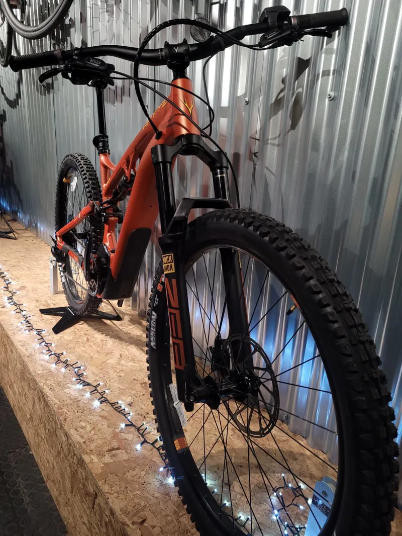 SHOP SOILED Whyte e-150 S 29er V2 L-2