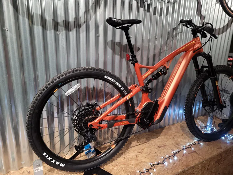 SHOP SOILED Whyte e-150 S 29er V2 L-3