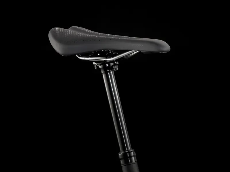 Trek Roscoe 9 Mountain Bike in Crimson-7