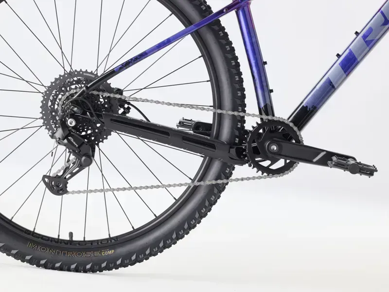 Trek Marlin 4 Gen 3 MTB in Purple Flip/Black Fade-5