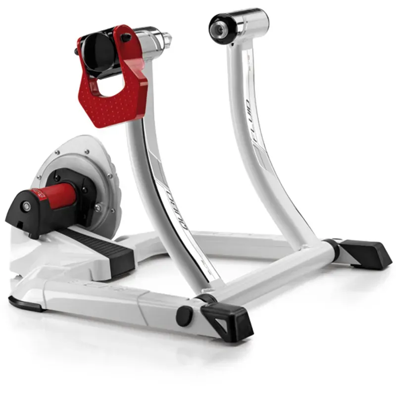 Elite Qubo Power Fluid Trainer in White